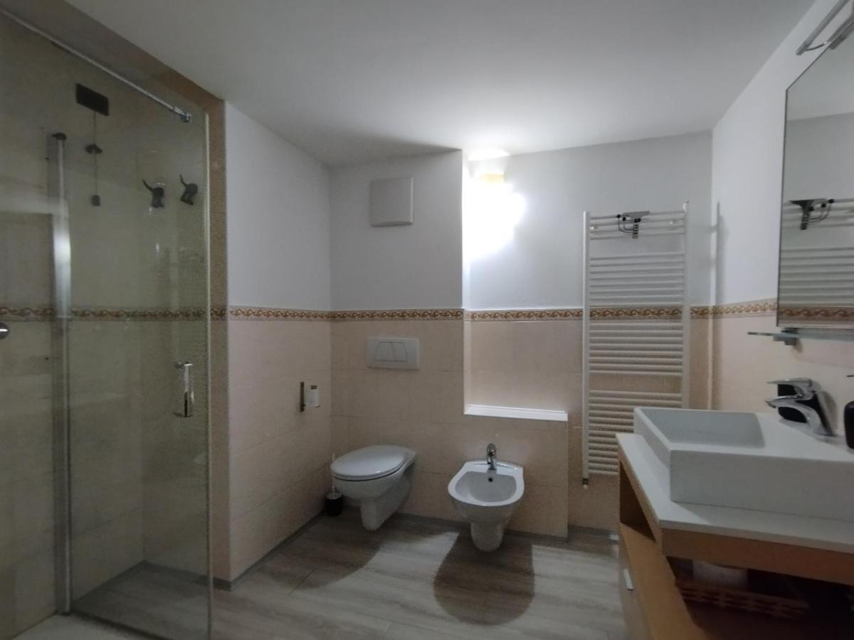 Mantellini 2A Apartment Домодосола Екстериор снимка