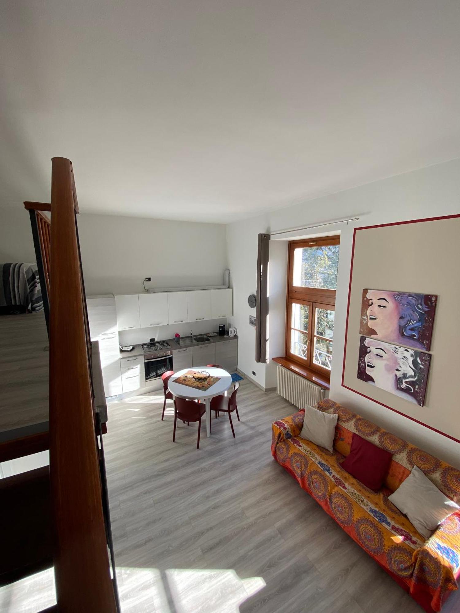 Mantellini 2A Apartment Домодосола Екстериор снимка